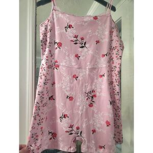 Butter Bliss, Wild Fable Women's pink , floral print, essential romper. sz large